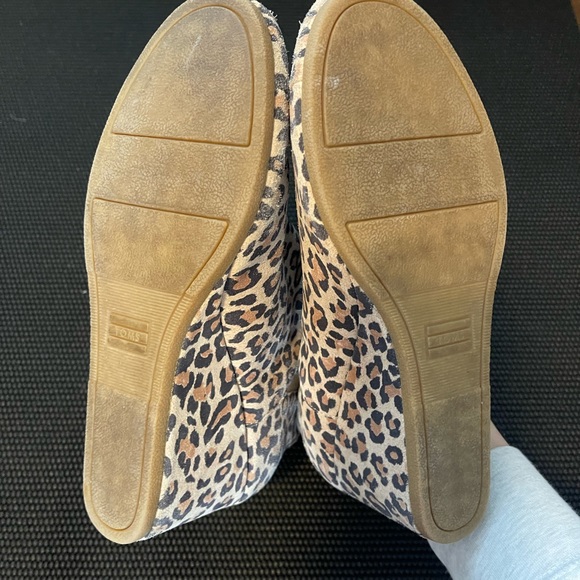 Toms cheetah print Kelsey wedges heeled slip on booties size 10 - Picture 6 of 7